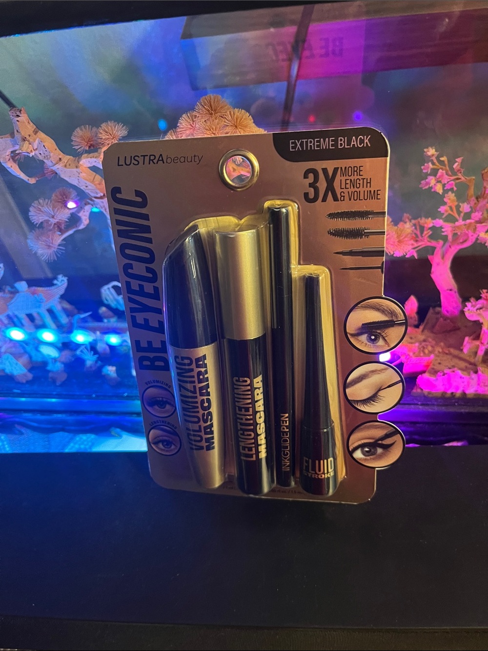 LustraBeauty Be Eyeconic 3X Extreme Black Mascara Set